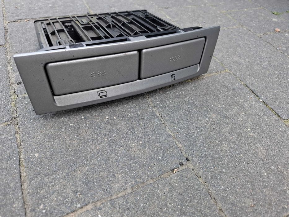 Cup holder Alfa Romeo 147