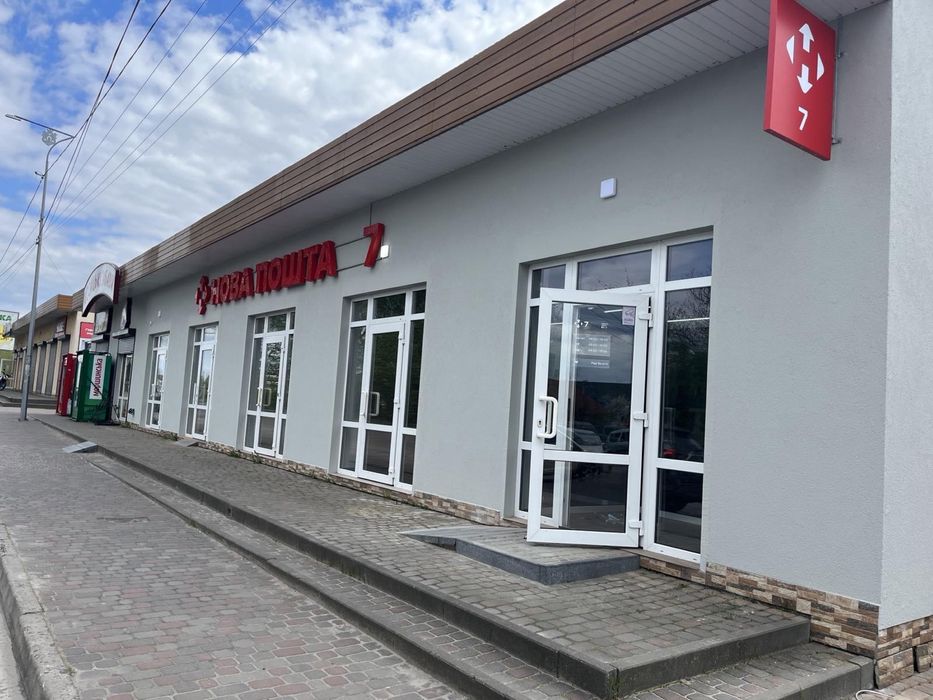 Здаються приміщення різної площі