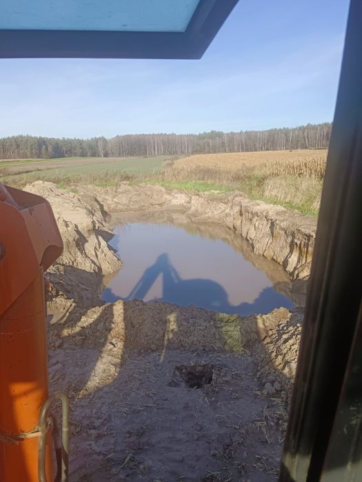 Udostępnie miejsce na ziemię i gruz