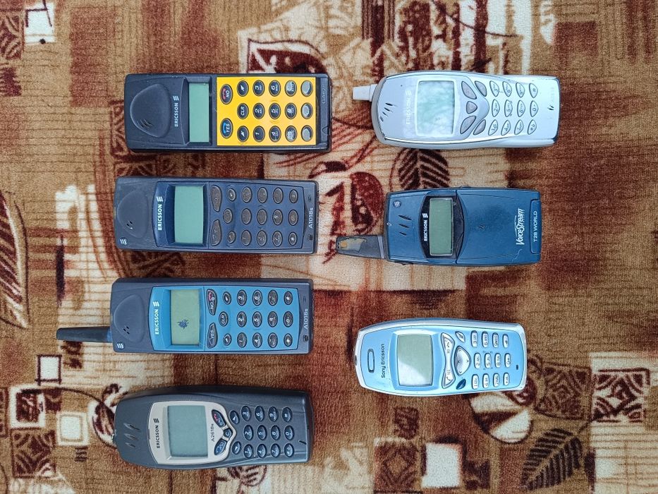 Колекція мобільних  телефонів