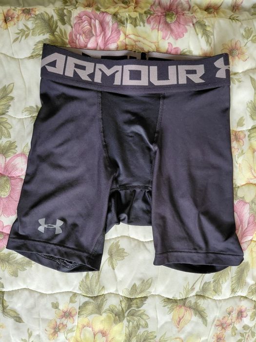 Компресионные шорты Under Armour