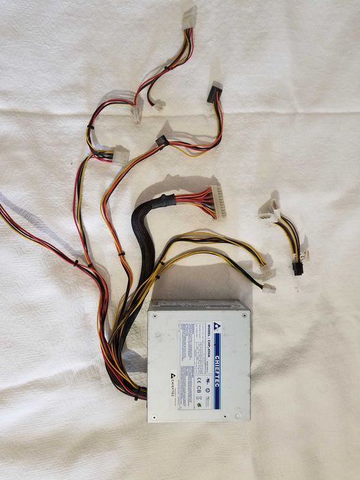 Продам б/п 450 Вт Chieftec 450w