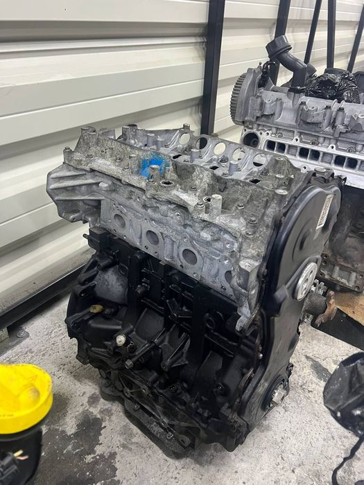 Мотор Renault M9R 2.0 dCi — двигун без ремонту компресія рівна Англія