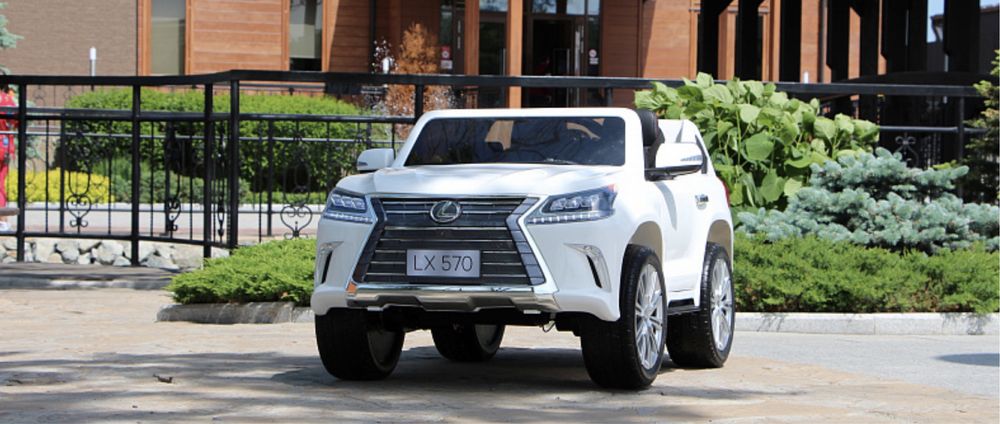 Децкий электромобиль с пультом Лексус  полноприводный двухместный.