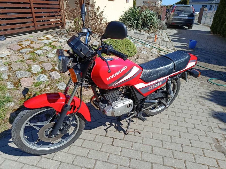 Hyosung GS 125 super stan