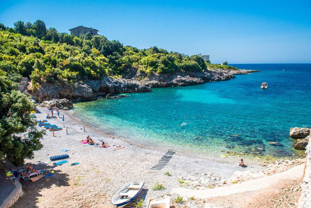 Wakacje klimat Chorwacja, Apartamenty plaża, Basen, leżaki, Czarnogóra