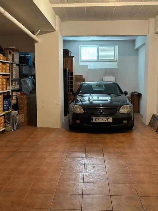 Arrendar garagem na Agualva cacem