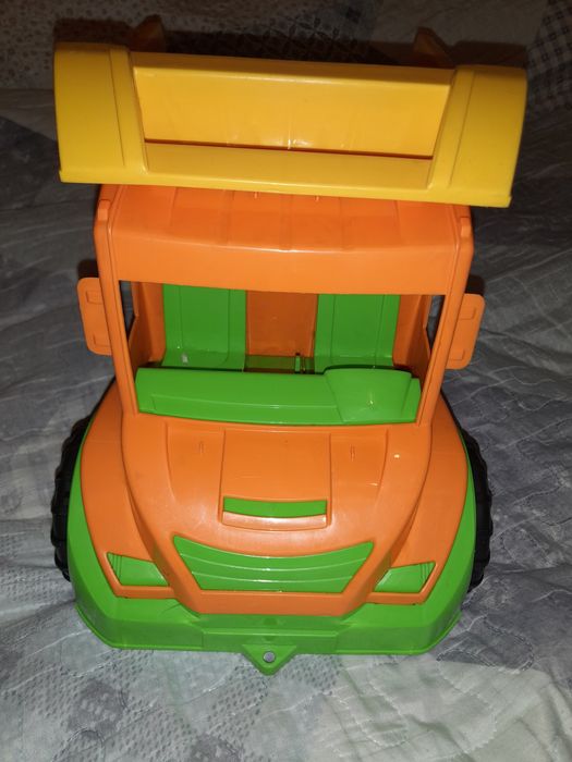 Великий грузовик машина  Wader самоскид самосвал. Довжина 37см.