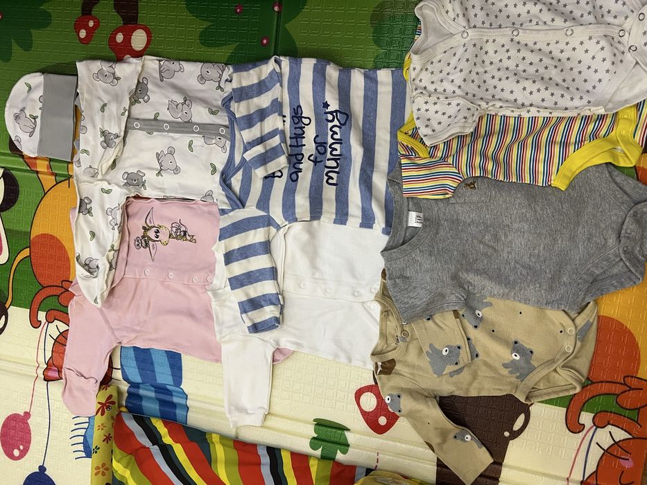 Продам пакет детских вещей