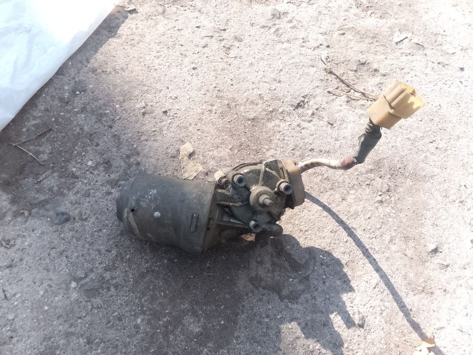 Моторчик дворников