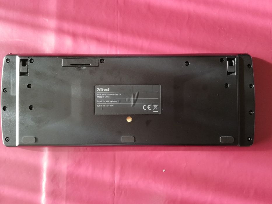 Trust Wireless Keyboard/Mouse 1605964751404302081122