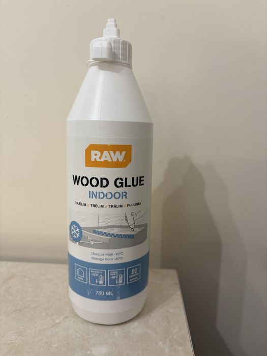 Klej do drewna RAW Wood Glue Indoor 750 ml