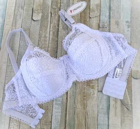 biustonosz półusztywniany biały 90C koronkowy  na fiszbinach