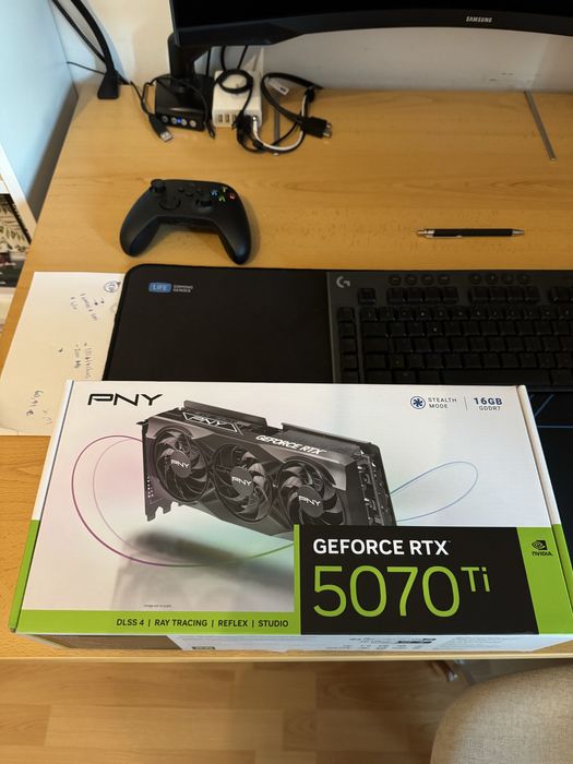 Placa Grafica PNY RTX 5070ti64354162811010120