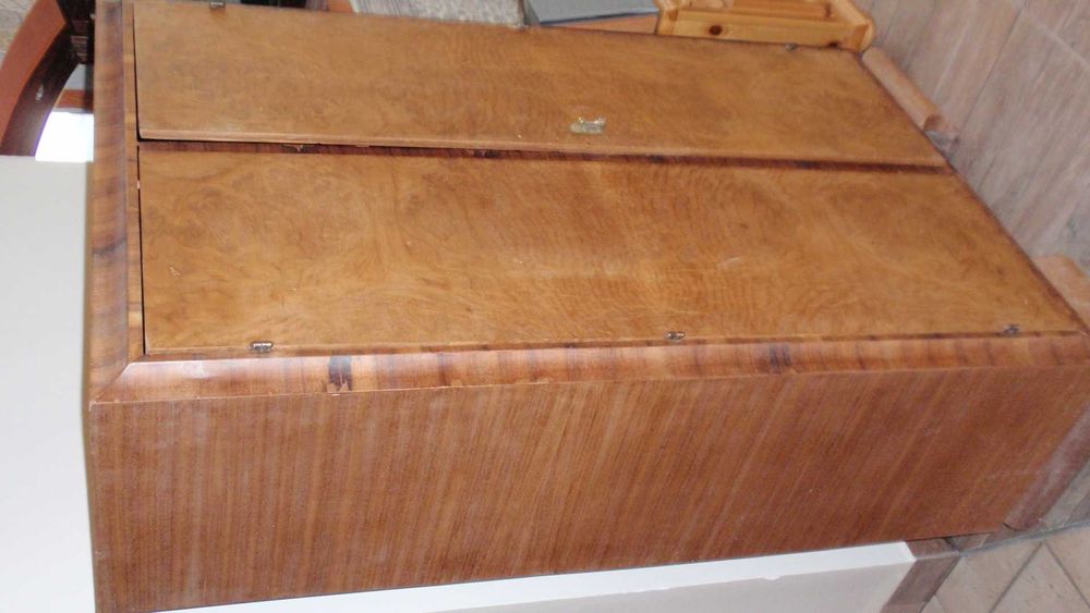 Szafa bieliźniarka drewniana orzech fornir