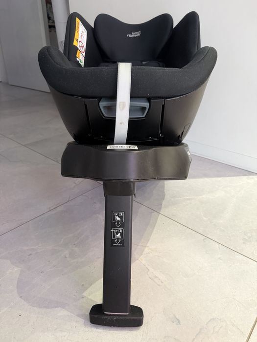 Автокрісло britax romer