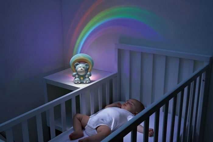 Miś z Projektorem Rainbow Niebieski CHICCO