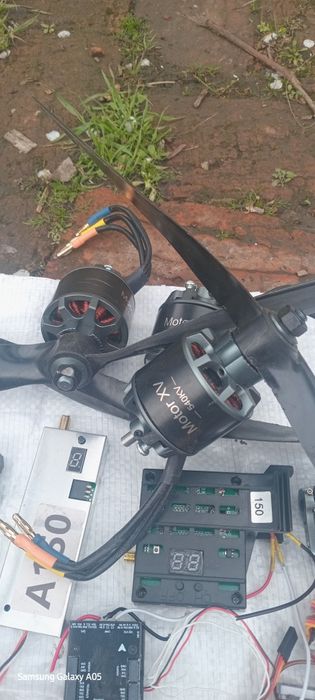 Продам одним лотом комплектующие