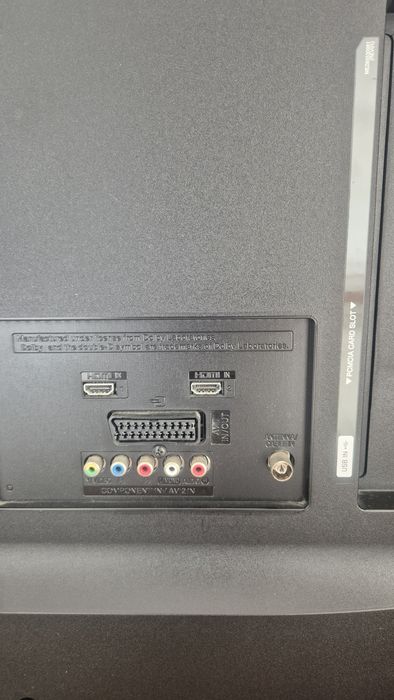 Tv LG 43LF5400 impecável