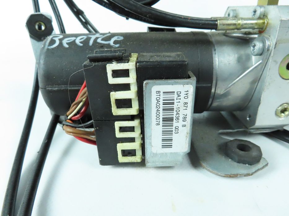 Motor Hidráulico Da Capota Vw New Beetle Convertible Ref: 1Y0871611A /