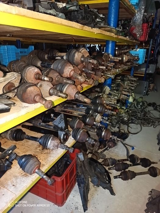 Піввісь Astra H 1.7-1.9 полуось Zafira B 1.7-1.9 шрус поворотний кулак