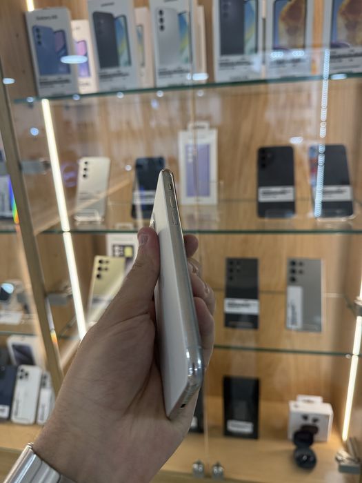 IPHONE 11 PRO 100% BATERIA