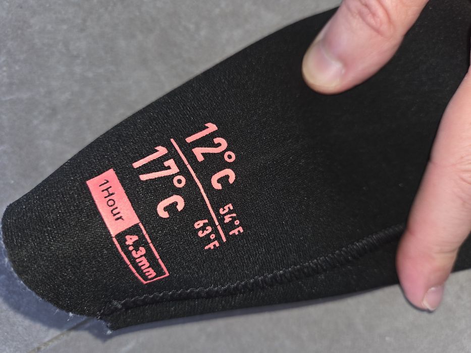 Fato de Surf Olaian 4/3mm (M/F) – Como Novo!