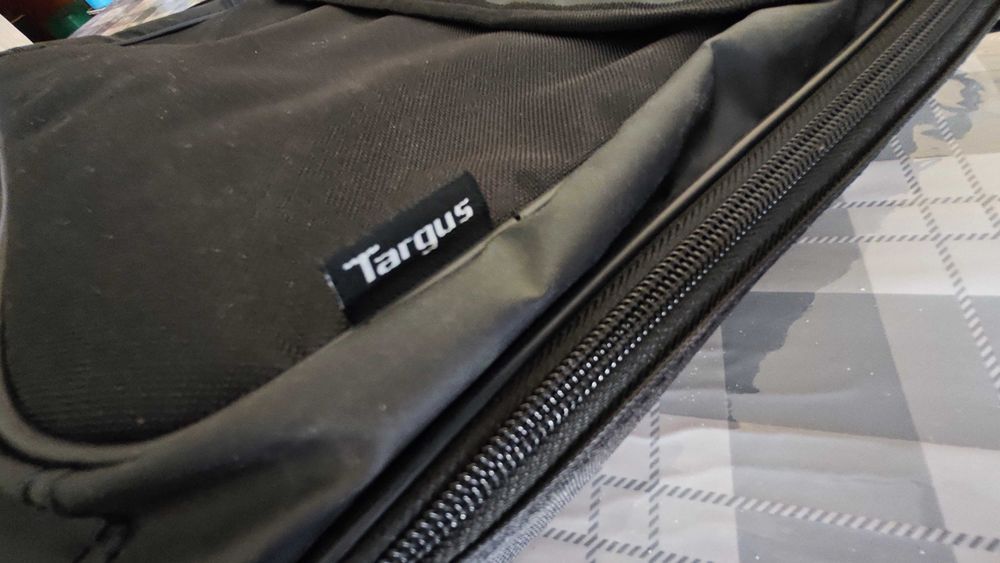 HP Elitebook 840 G2 - i5-5200u/16GB/SSD 128GB/ 14" COMO NOVO + MALA