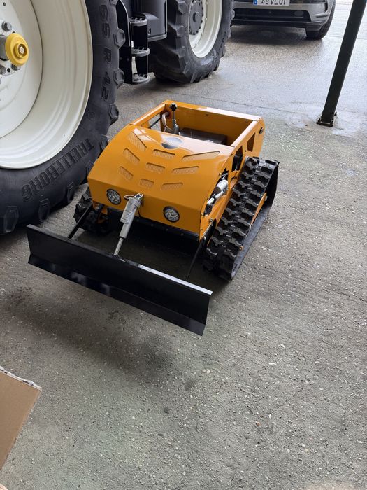 Corta Mato Telecomandado