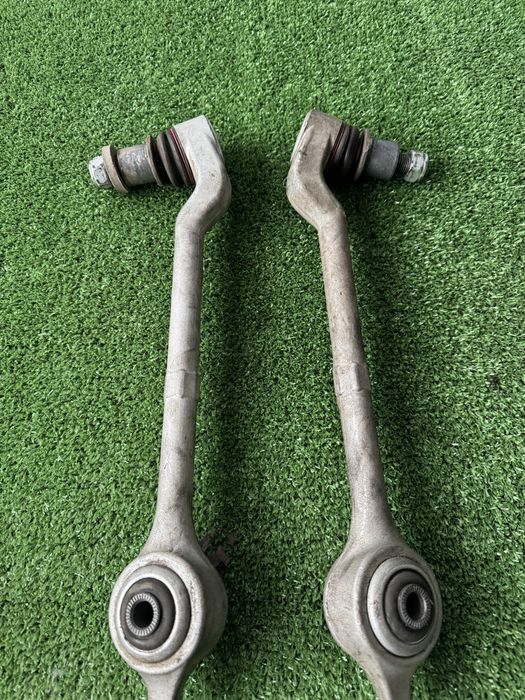 передні верхні важелі підвіски e 39 перебранні