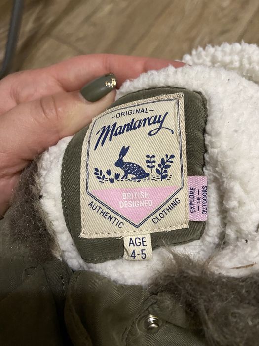 Тепла куртка на дівчинку 4-5 років