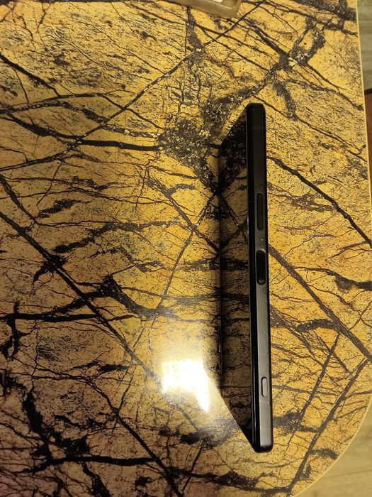 Xperia 5 iv 8/128гб полоса на экране