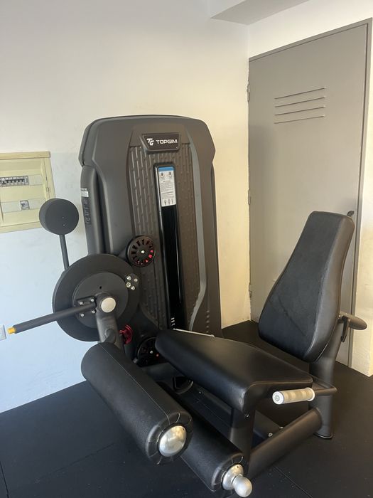 Máquina TopGim Leg Extension/Leg Curl