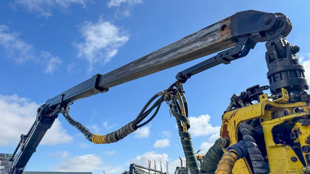 Harwester John Deere 1270E rok 2013