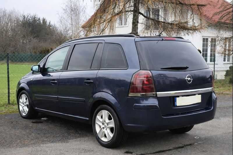 Opel Zafira•2007•1.9 Disel•6-Bieg•7-Os• Prezent dla każdego