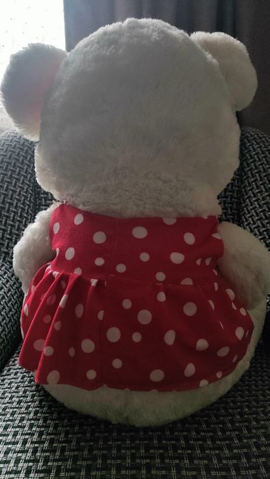 Медведь плюшевый большой