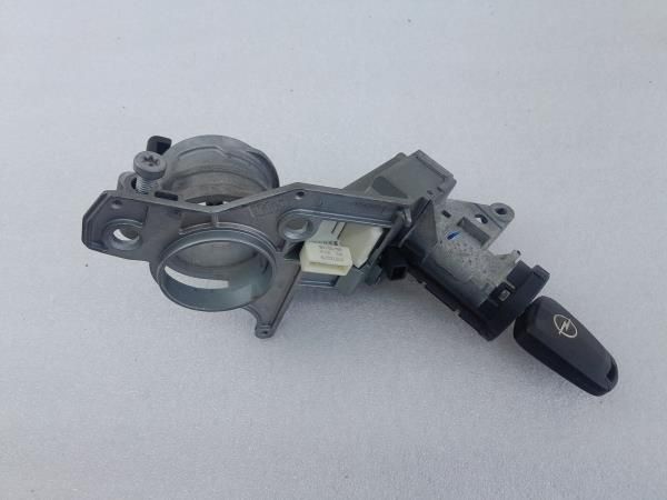 Canhão da ignição OPEL Astra H TwinTop (L67)