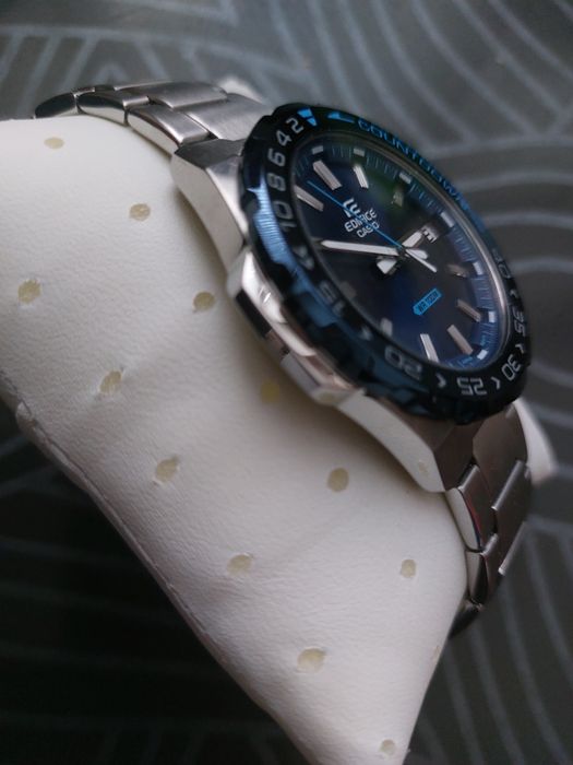 Часы CASIO Edifice