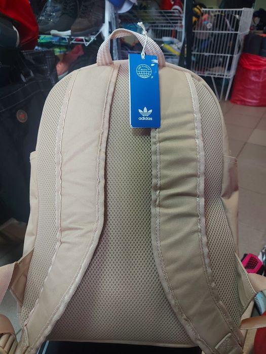 Рюкзак adidas RIFTA