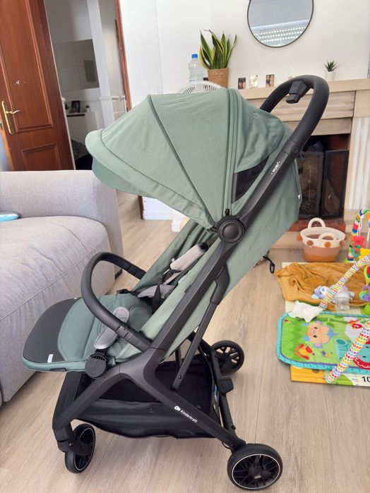 Carrinho Passeio  Nubi2 Verde novo ! Recém nascido até 22kg
