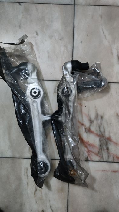 Braços suspensão Audi A6 (Novos)