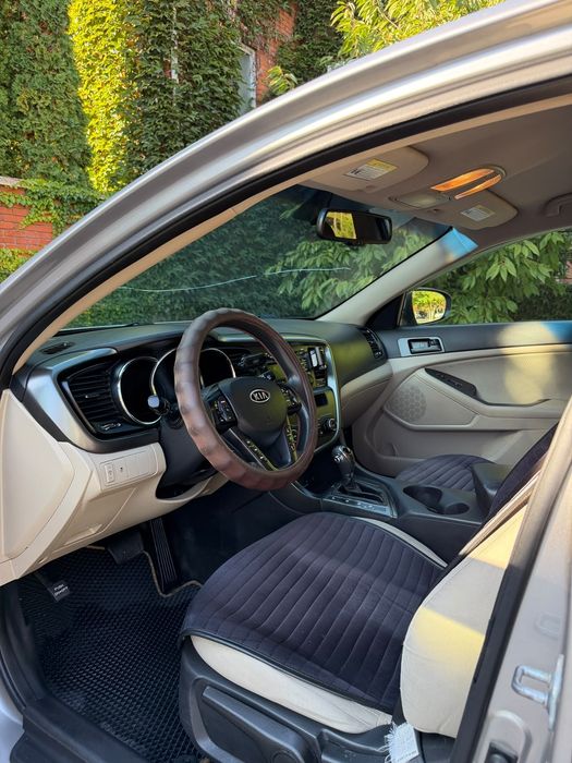 KIA optima  2012