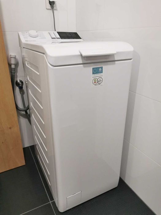 Pralka Electrolux EW7T4372P prawie nowa
