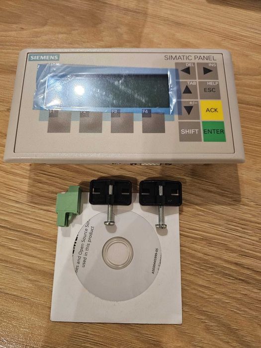 Panel Siemens SIMATIC 6AV6641-0AA11-0AX0