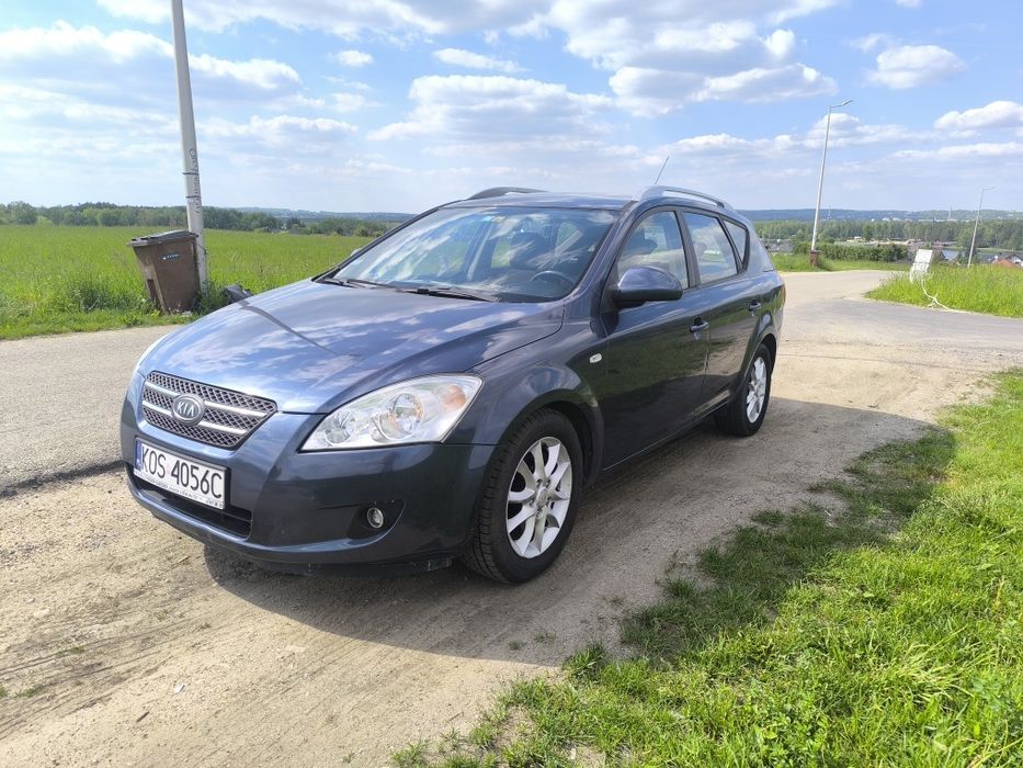Kia cee'd kombi 2.0 LPG automat klimatyzacja