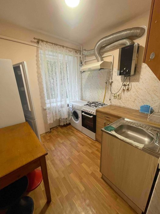 Продаж 1 кім квартири у цегляному будинку