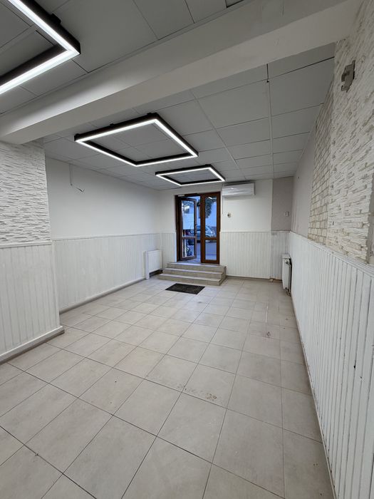 Оренда без комісіі, Чорновола, центр під кафе-кондитерську є витяжка