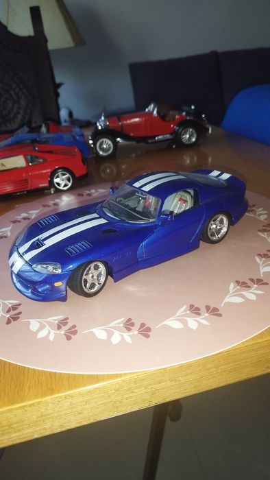 Dodge Viper BBurago 1/18