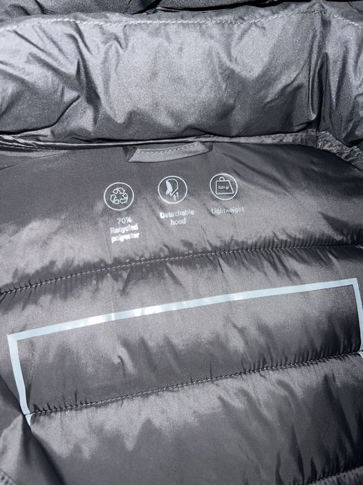 Водовідштовхуюча куртка нова