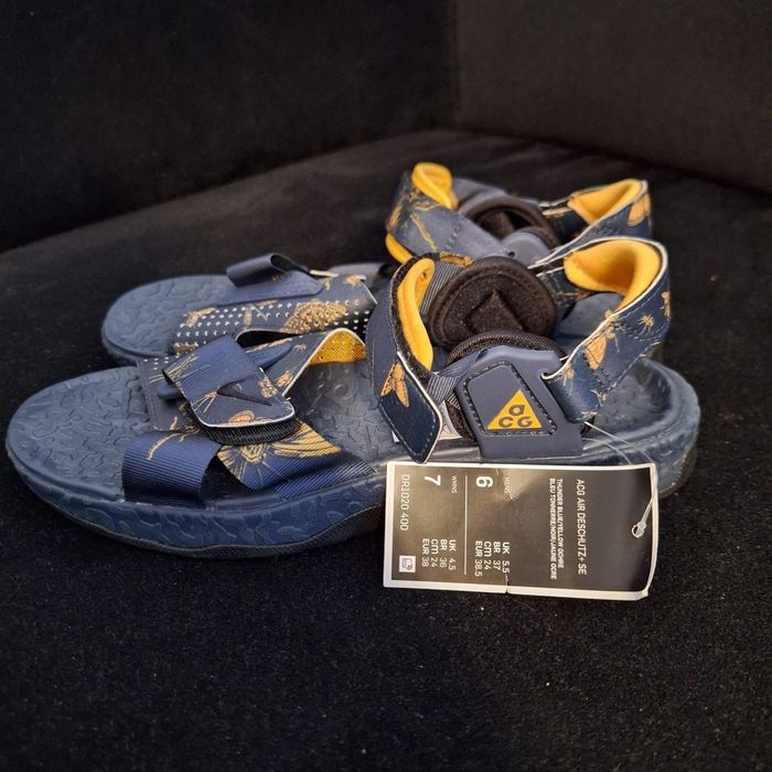 Сандалі ACG AIR Deschutez +SE US6 EU 38.5 24cm